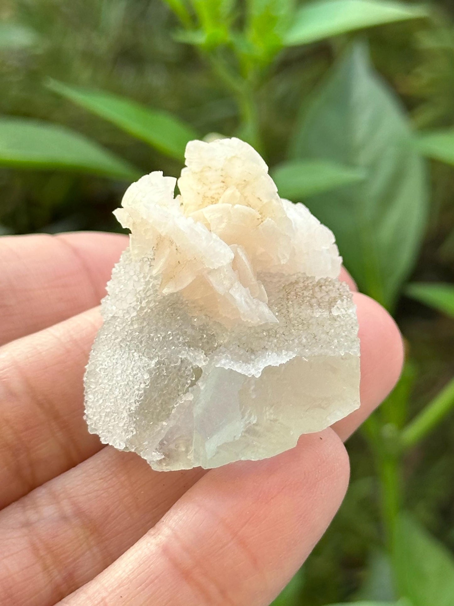 Fluorite with Dolomite from the Manaoshan Mine, Hunan, China