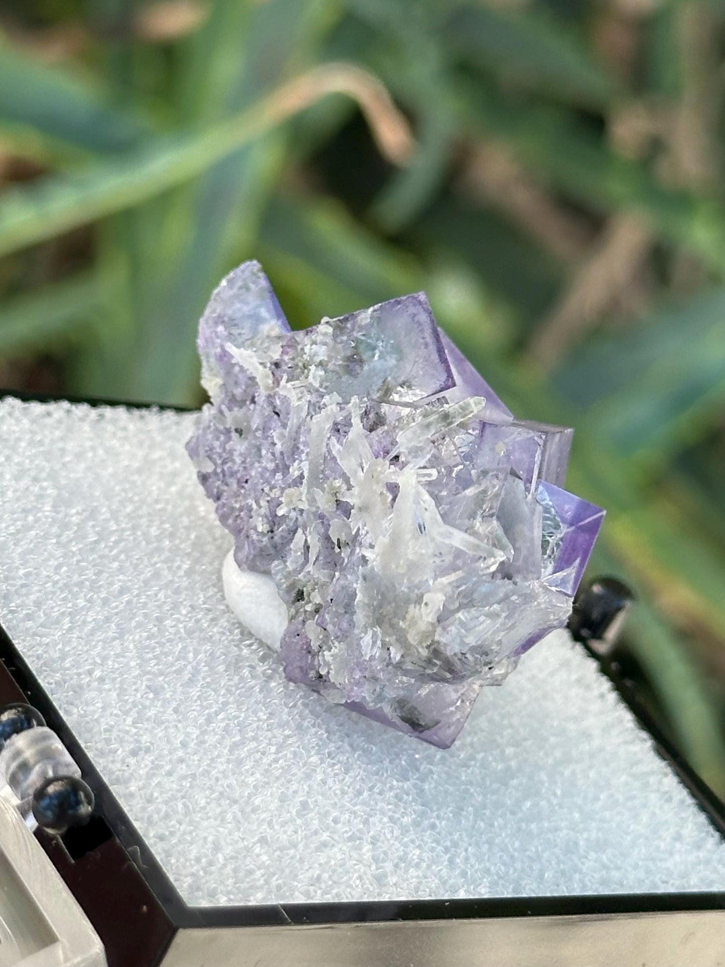 YGX Fluorite with Quartz