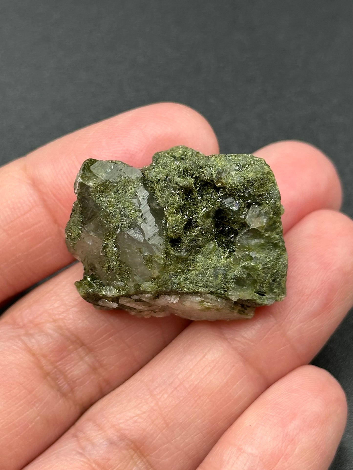 Small Epidote and Quartz from Hakkari Province, Turkey
