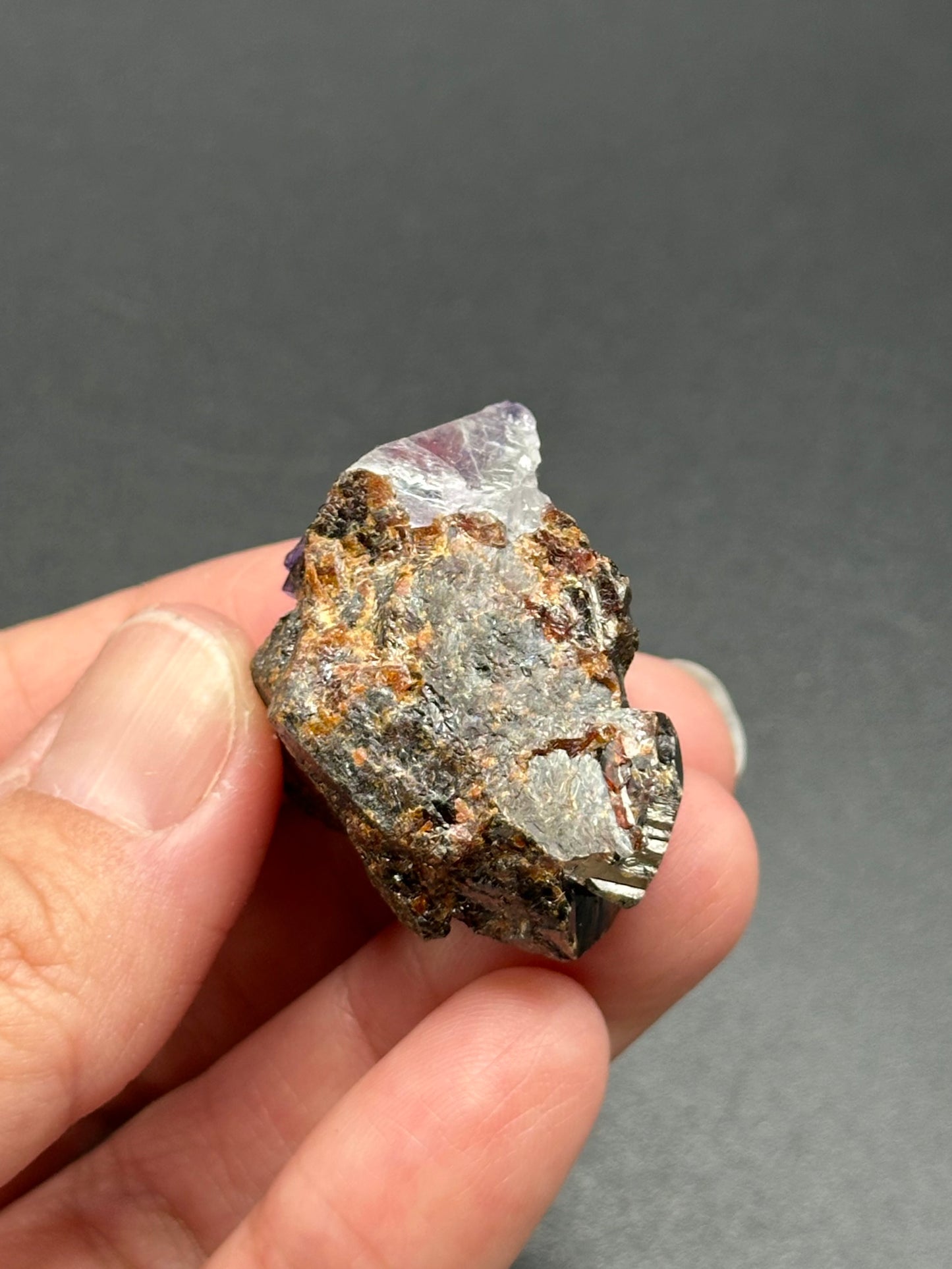 Sphalerite with Fluorite from the Elmwood Mine