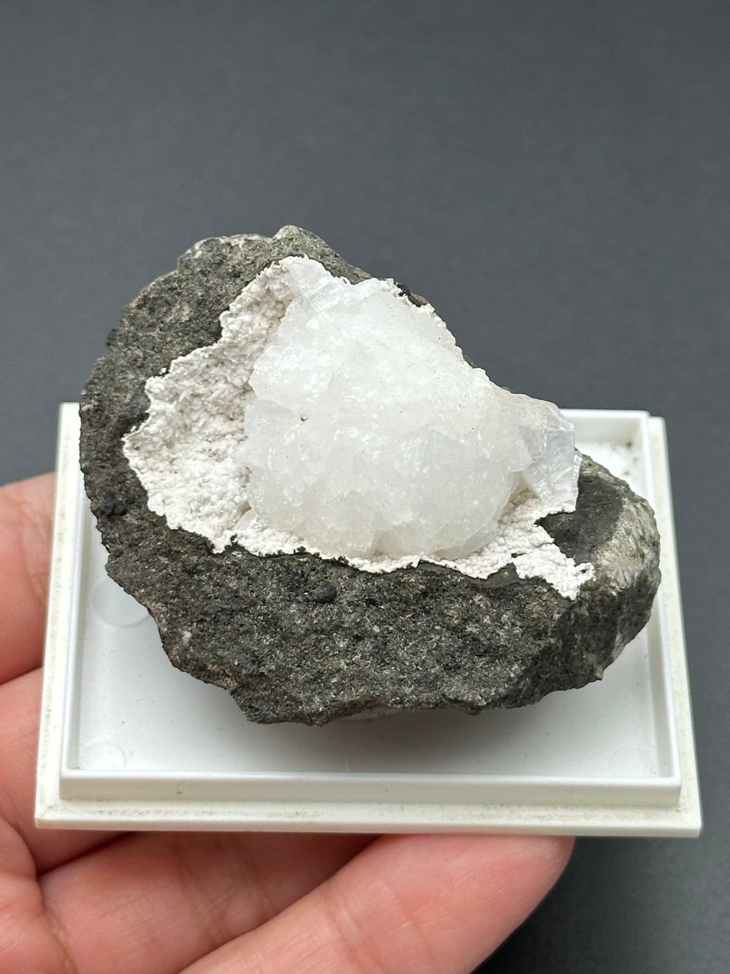 Heulandite/Stilbite Specimen