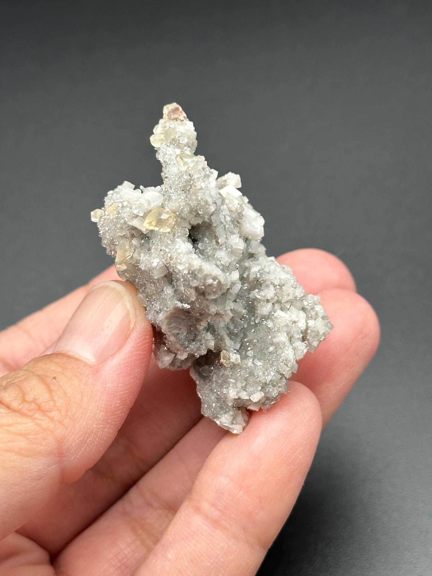 Dolomite, Quartz, and Calcite from the Elmwood Mine