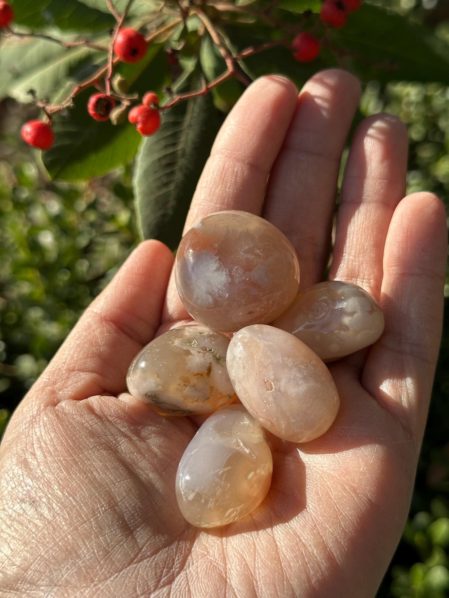 One (1) Flower Agate Tumble