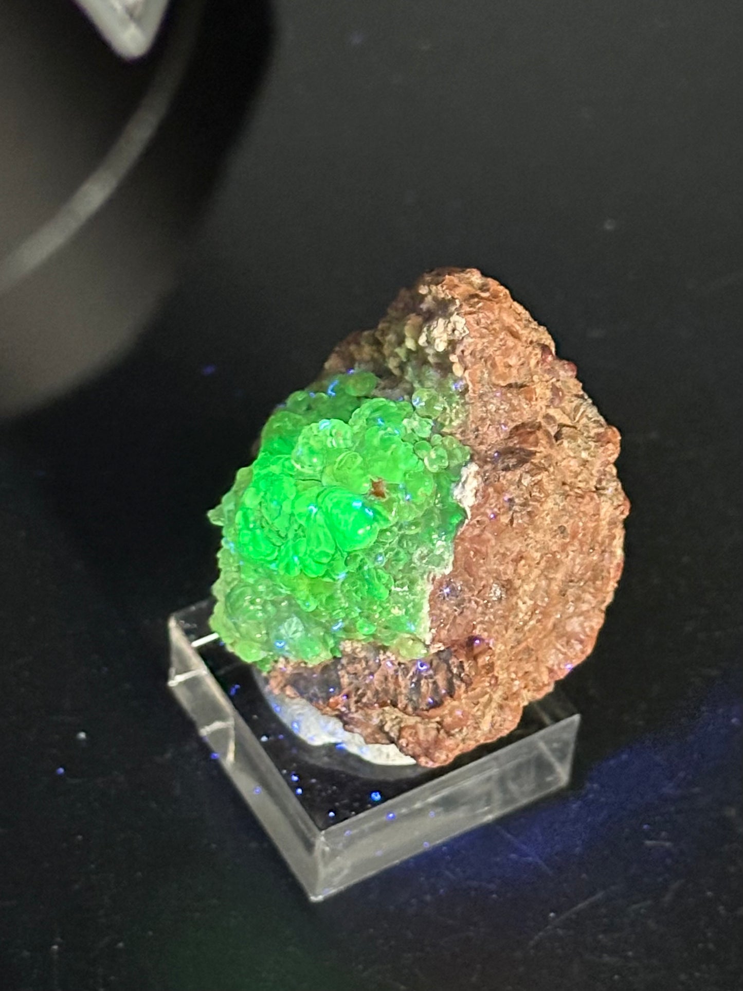 Hyalite Opal from Mexico