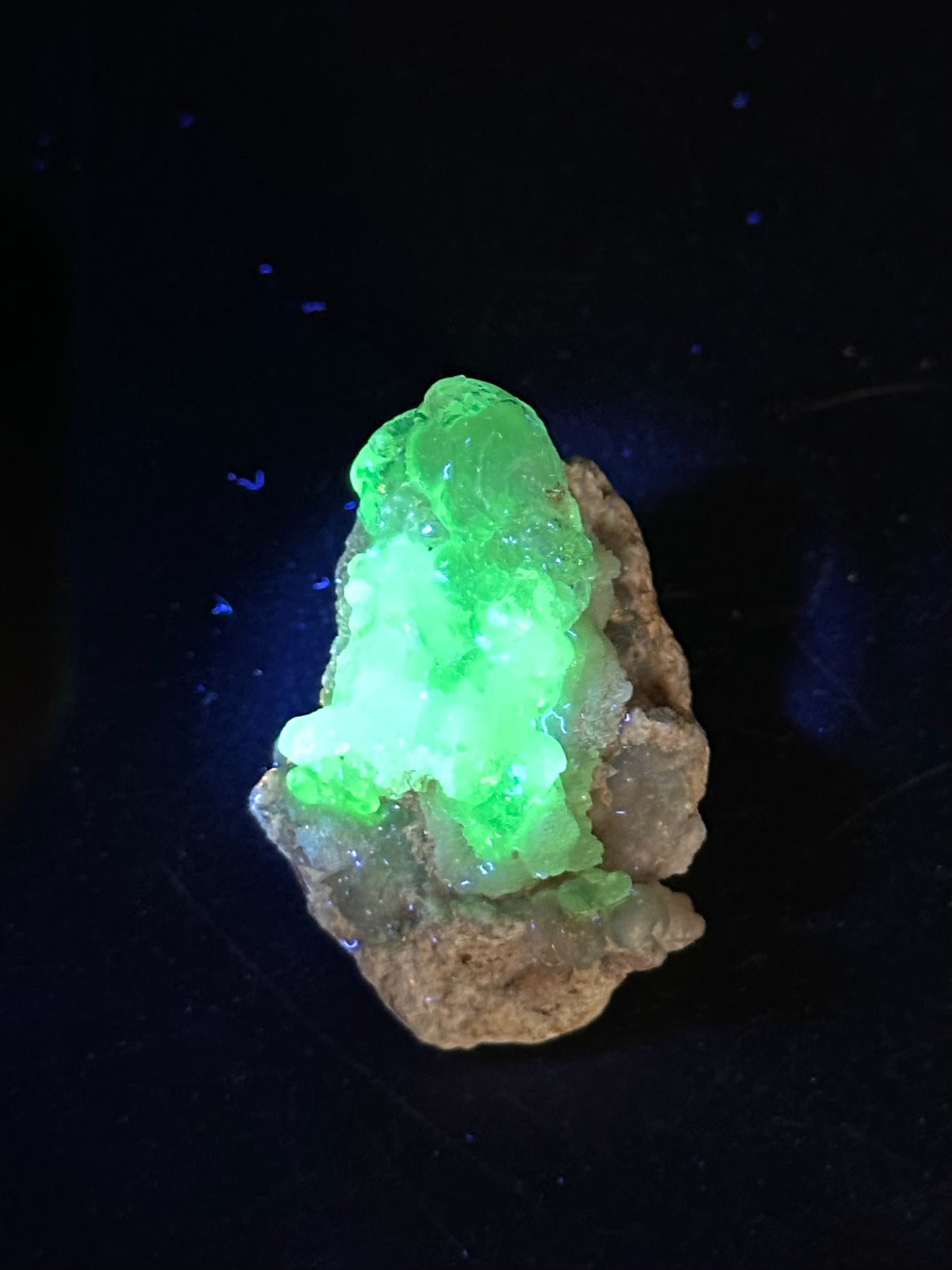 Hyalite Opal from Mexico