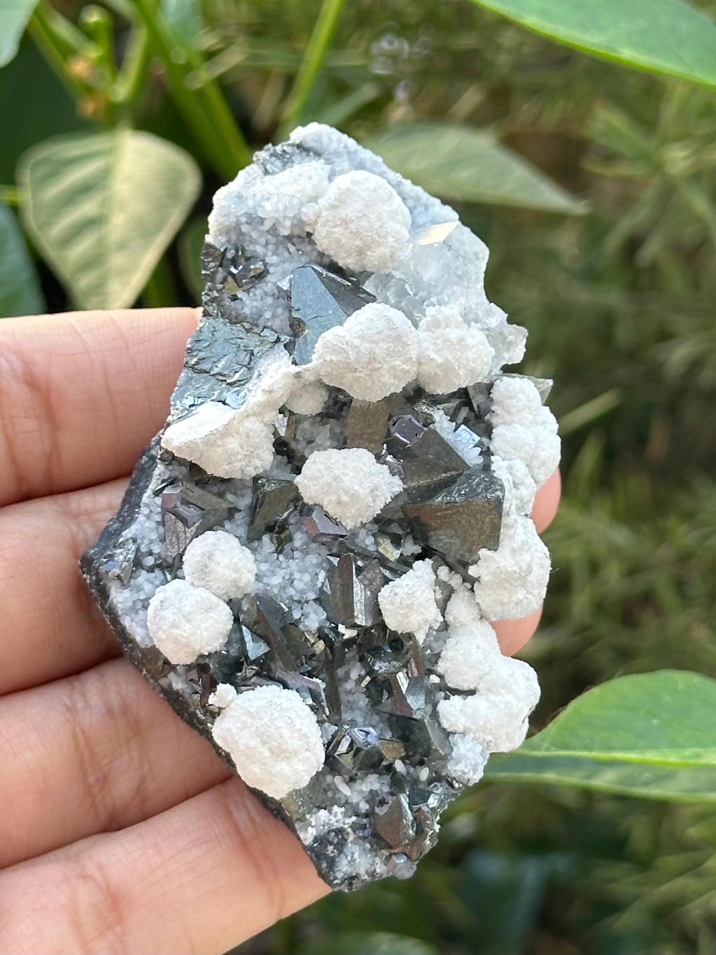 Fluorite, Galena, and Tetrahedrite from the Huanzala Mine in Peru