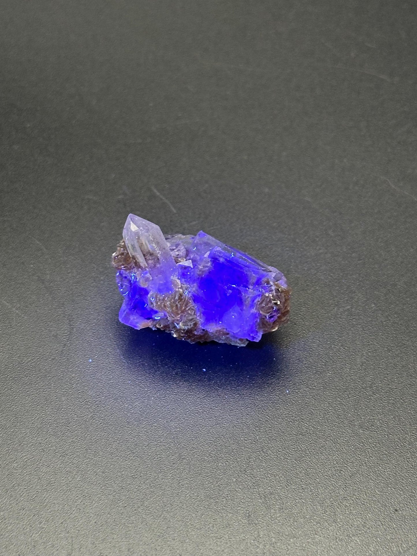 YGX Fluorite with Quartz from Yaogangxian, Hunan, China - UV Reactive