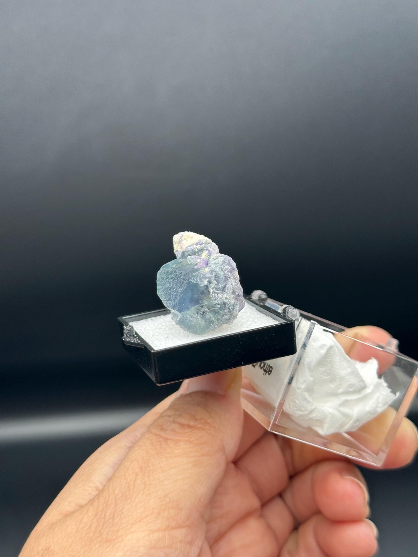 Fluorite from the Yindu Mine