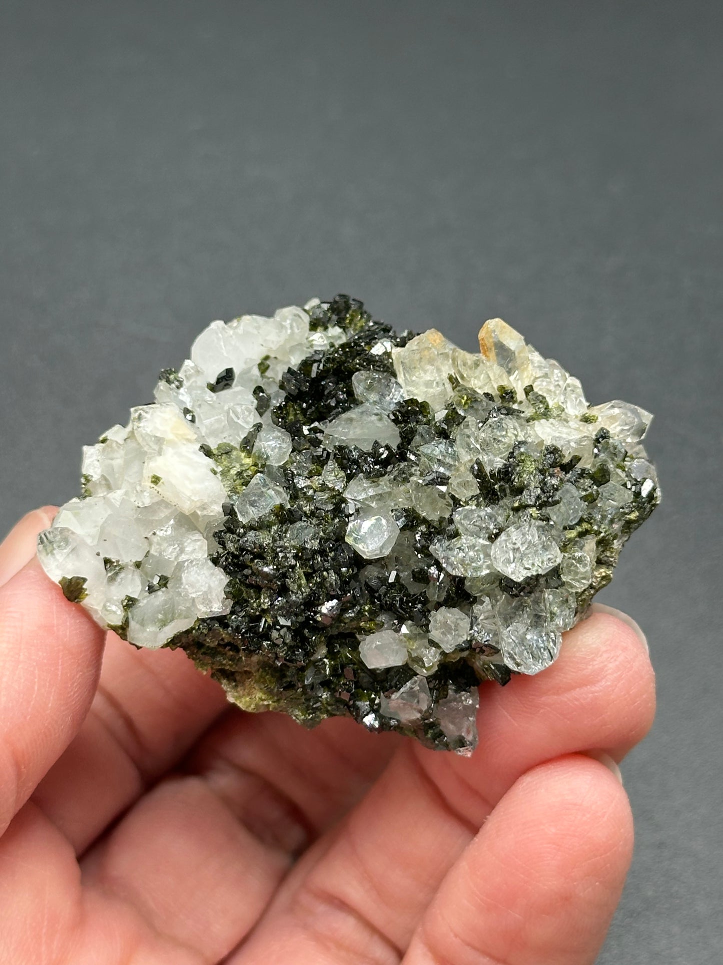 Epidote and Quartz from Hakkari Province, Turkey