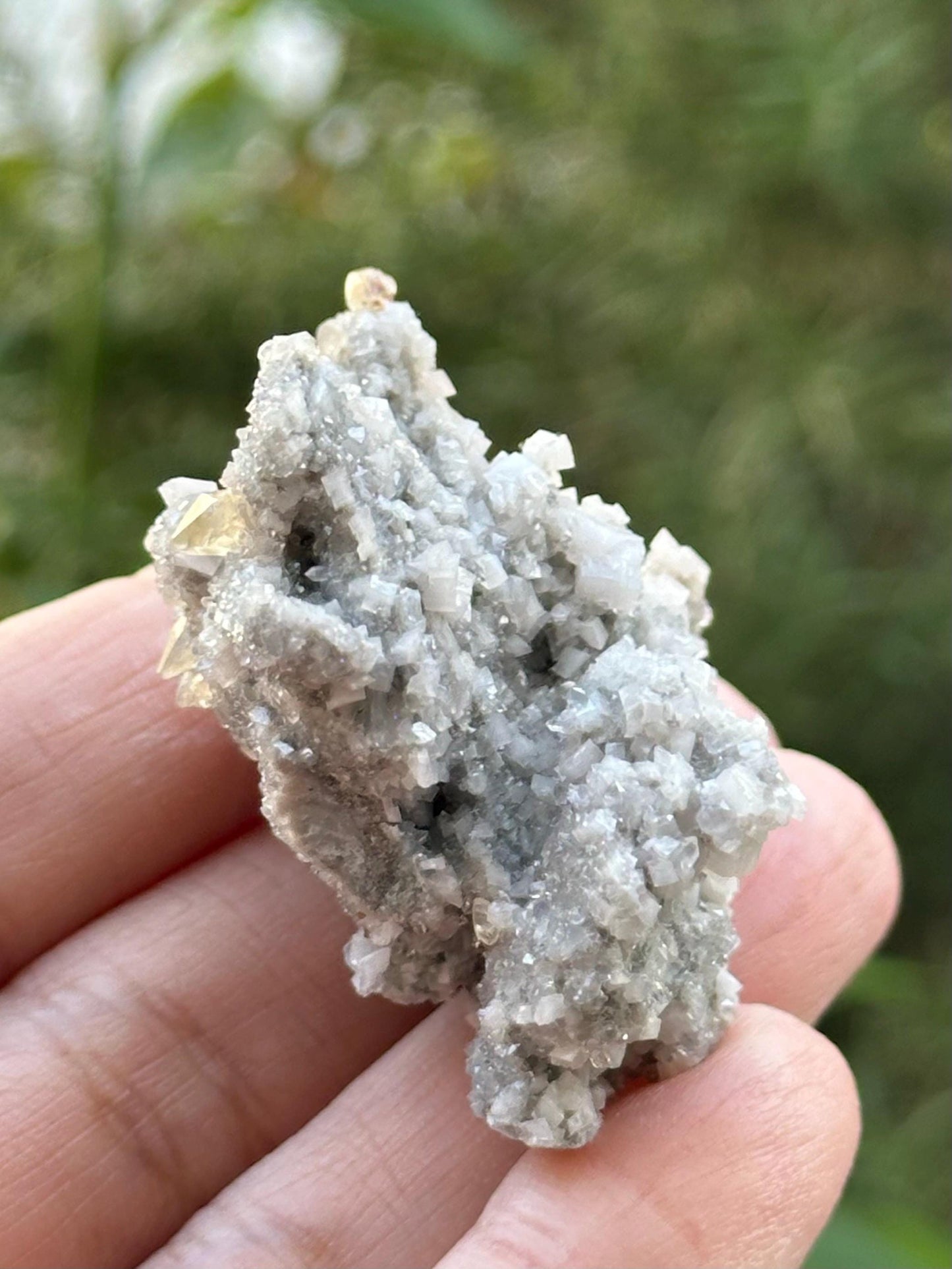 Dolomite, Quartz, and Calcite from the Elmwood Mine
