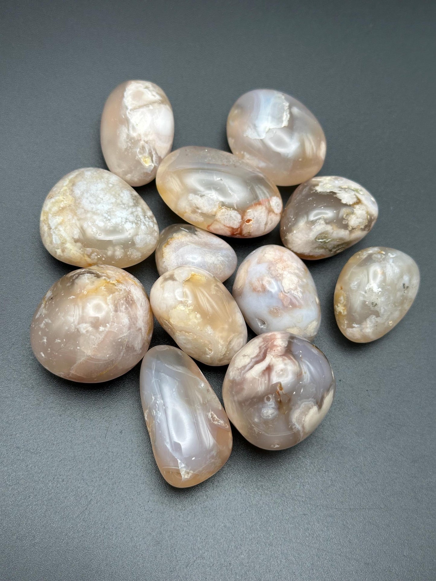 One (1) Flower Agate Tumble