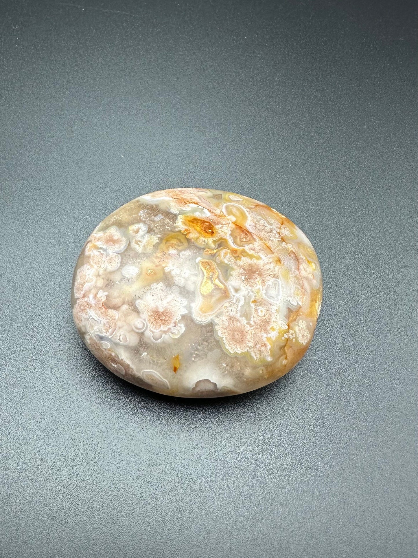 Flower Agate Palm Stone