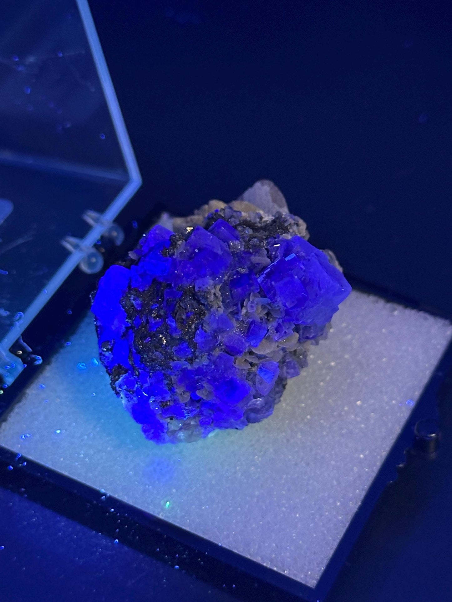 Yindu Fluorite with Calcite Specimen, in a perky box, from the Yindu Mine in Inner Mongolia, China - UV Reactive