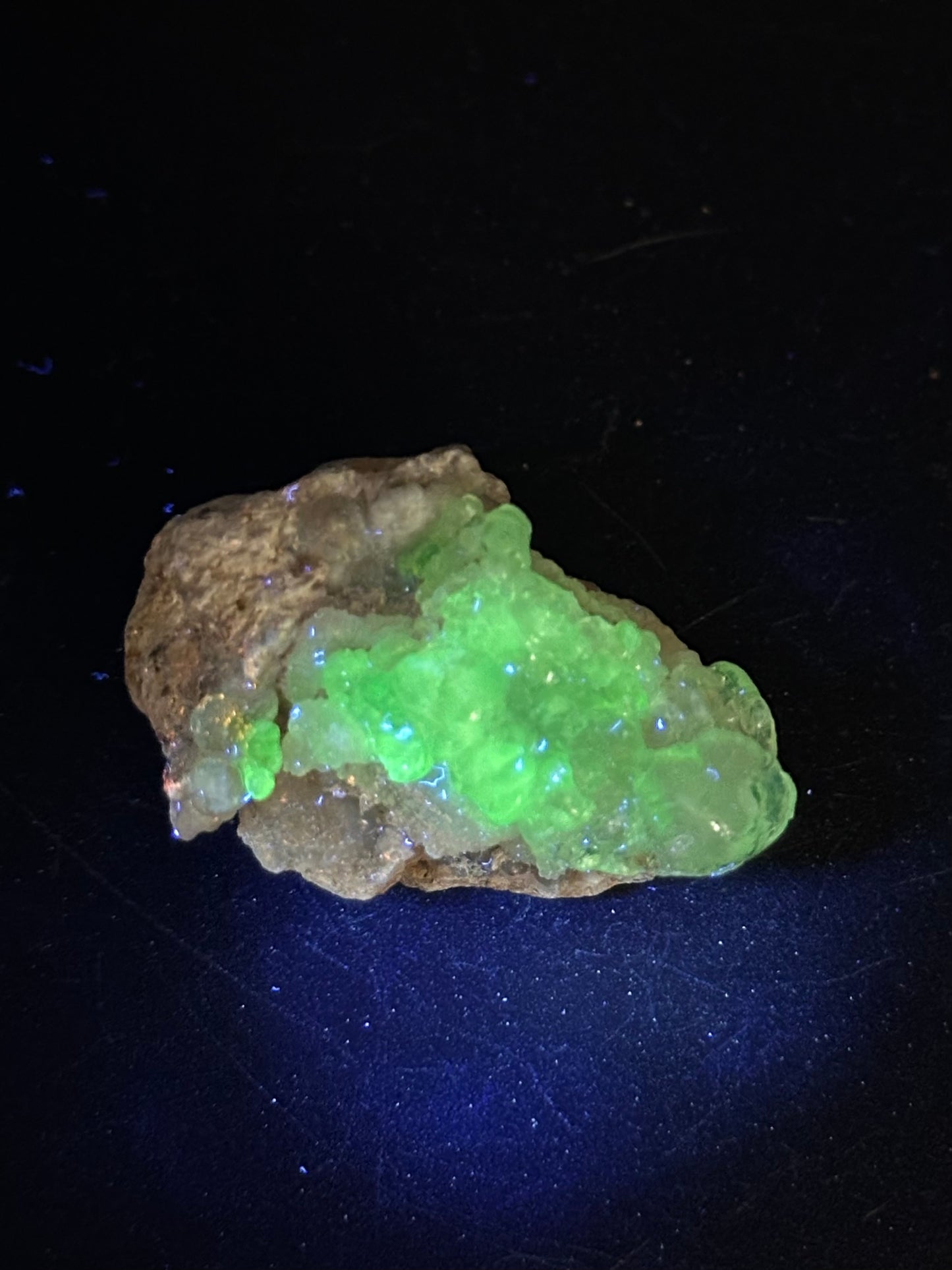 Hyalite Opal from Mexico
