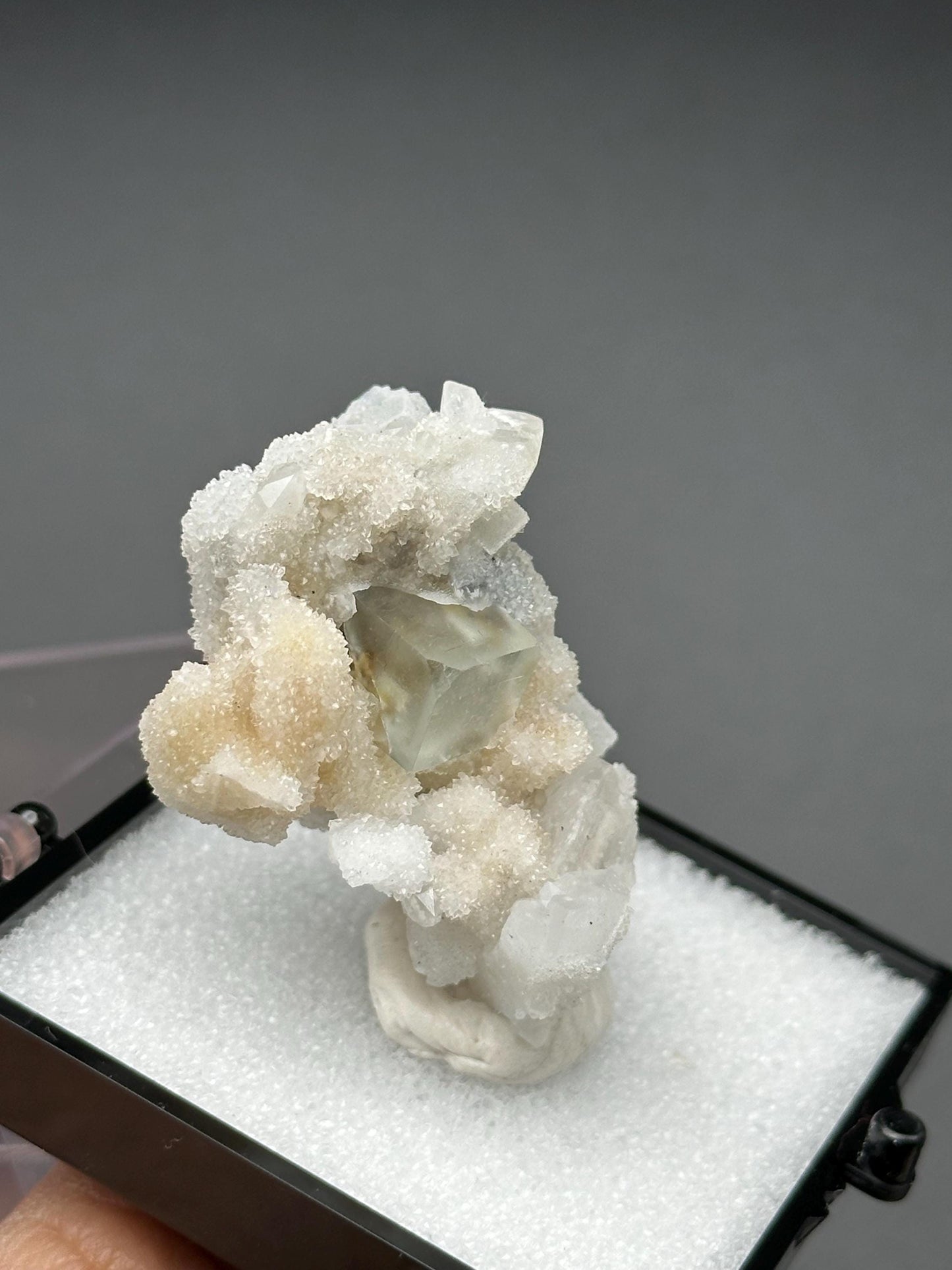 YGX Fluorite with Drusy Quartz