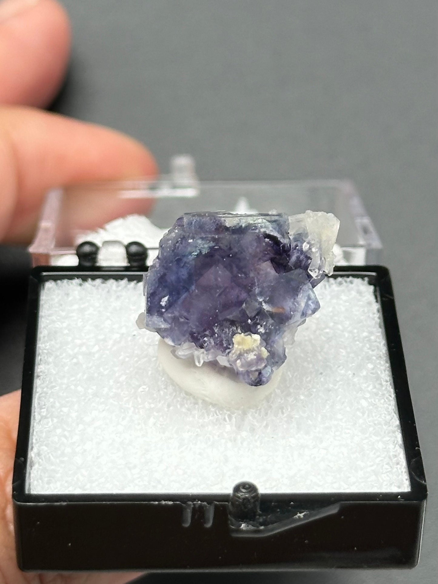 Fluorite with Quartz from the Yindu Mine