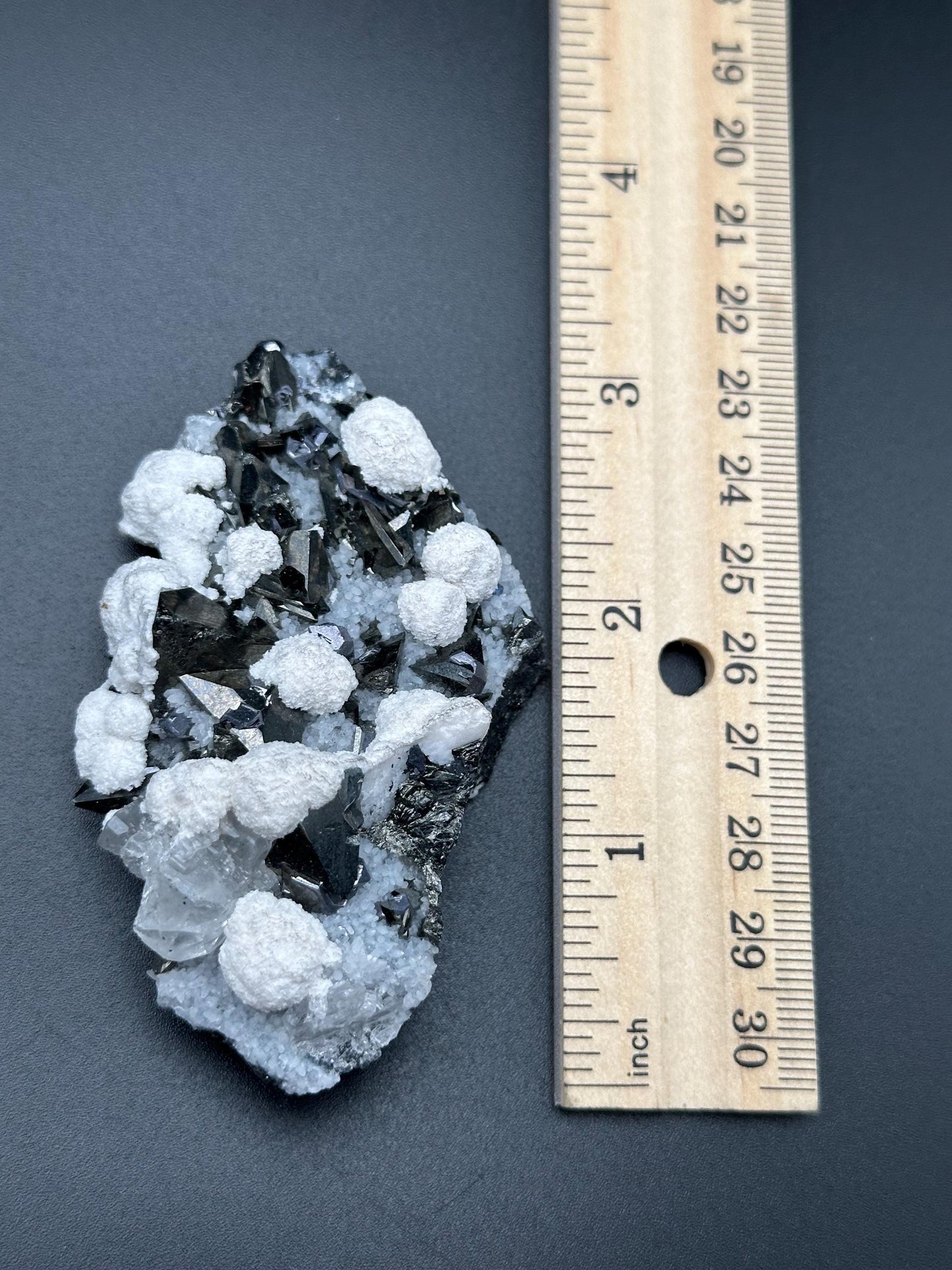 Fluorite, Galena, and Tetrahedrite from the Huanzala Mine in Peru