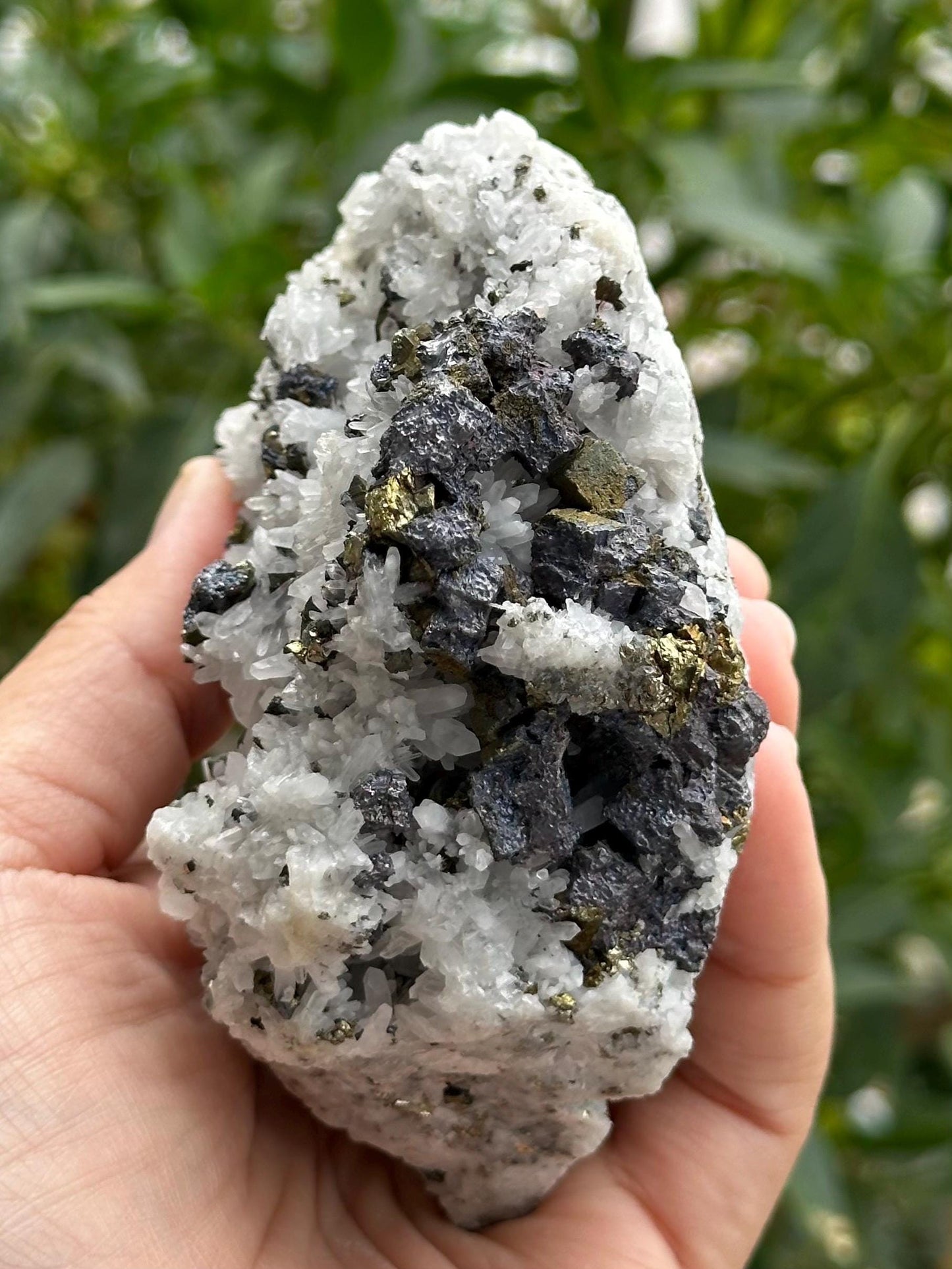 Chalcopyrite with Quartz