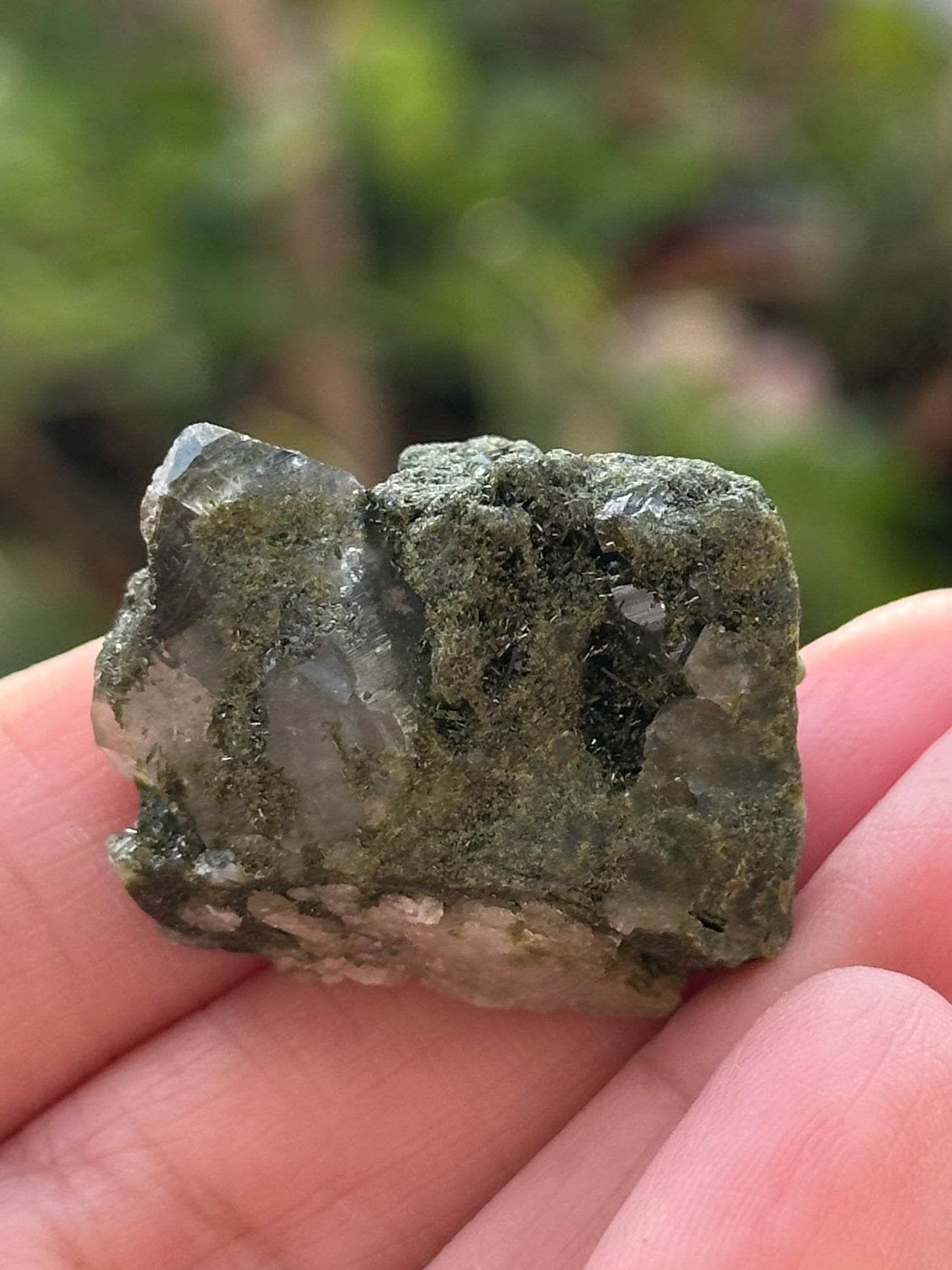 Small Epidote and Quartz from Hakkari Province, Turkey