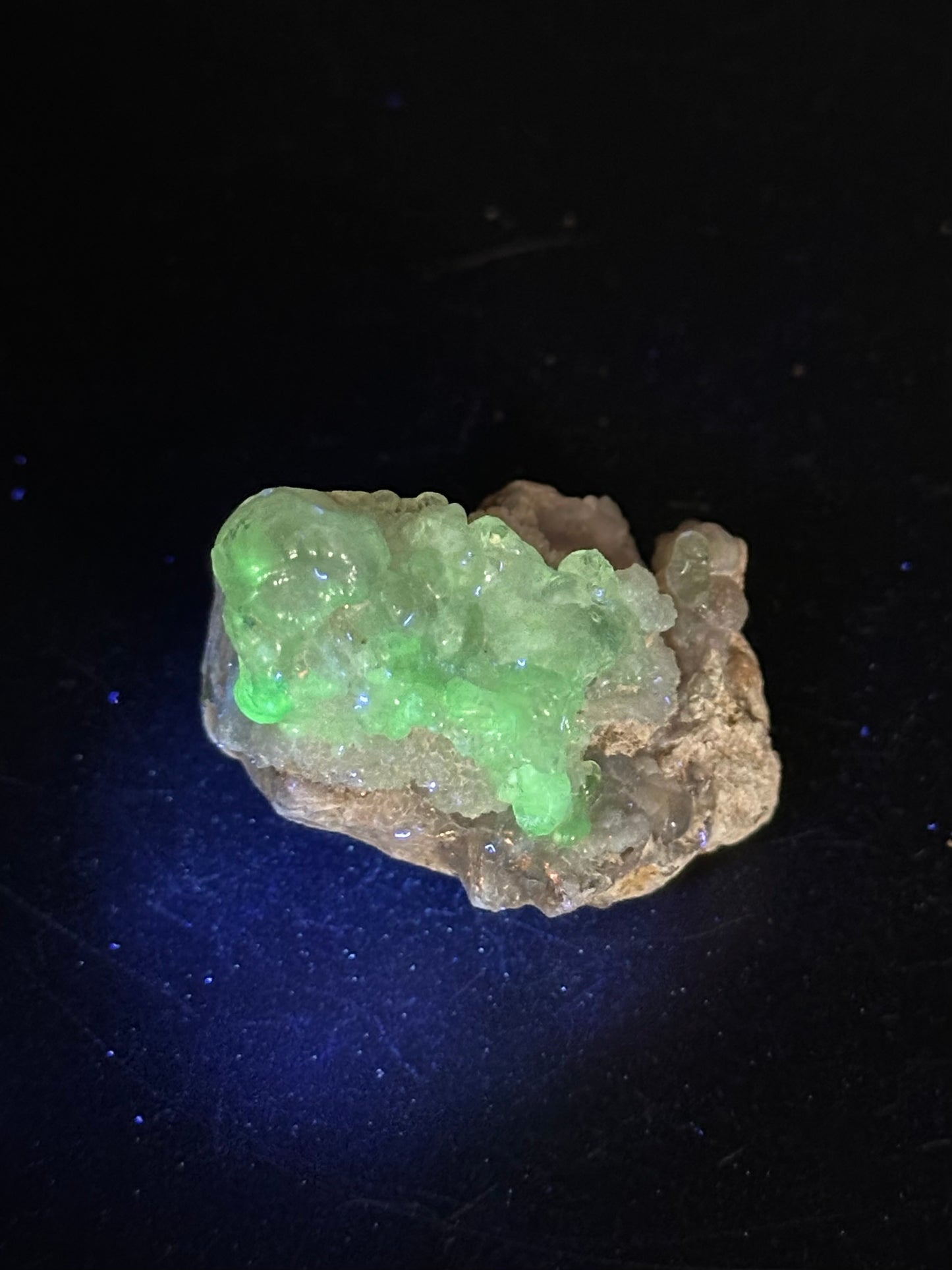 Hyalite Opal from Mexico