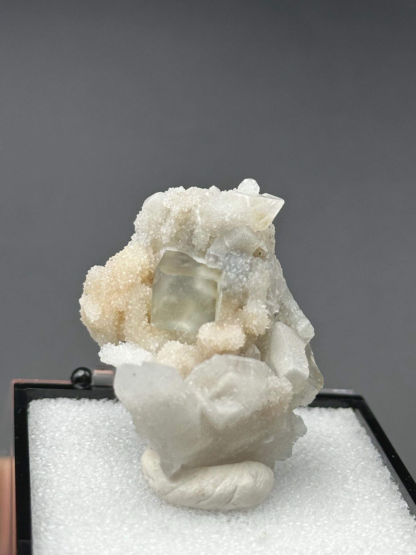 YGX Fluorite with Drusy Quartz
