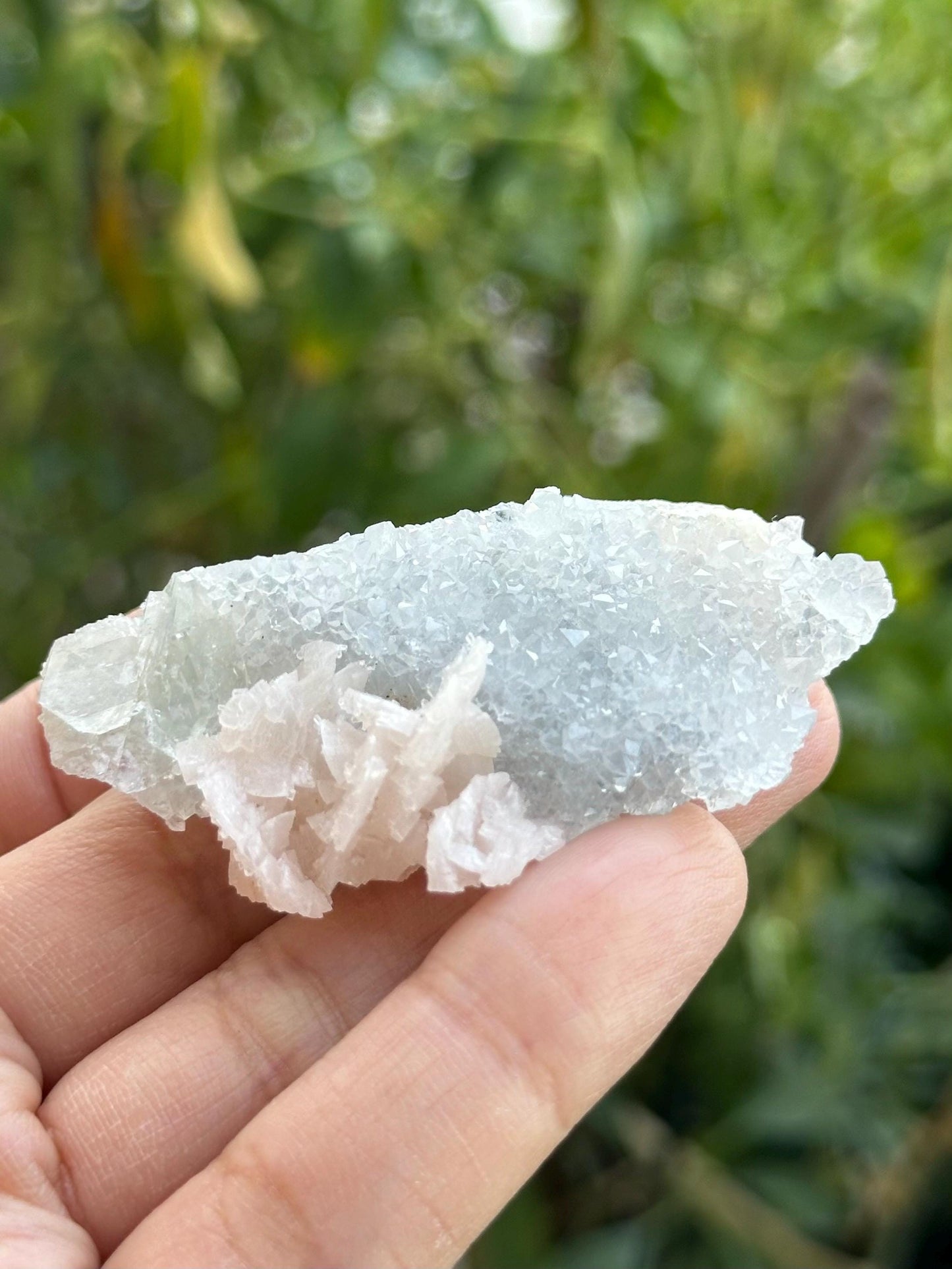 Manaoshan Fluorite with Quartz and Dolomite