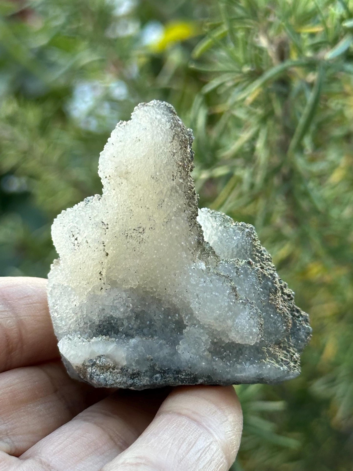 Pyrolusite Marcasite in Quartz from Zhejiang, China