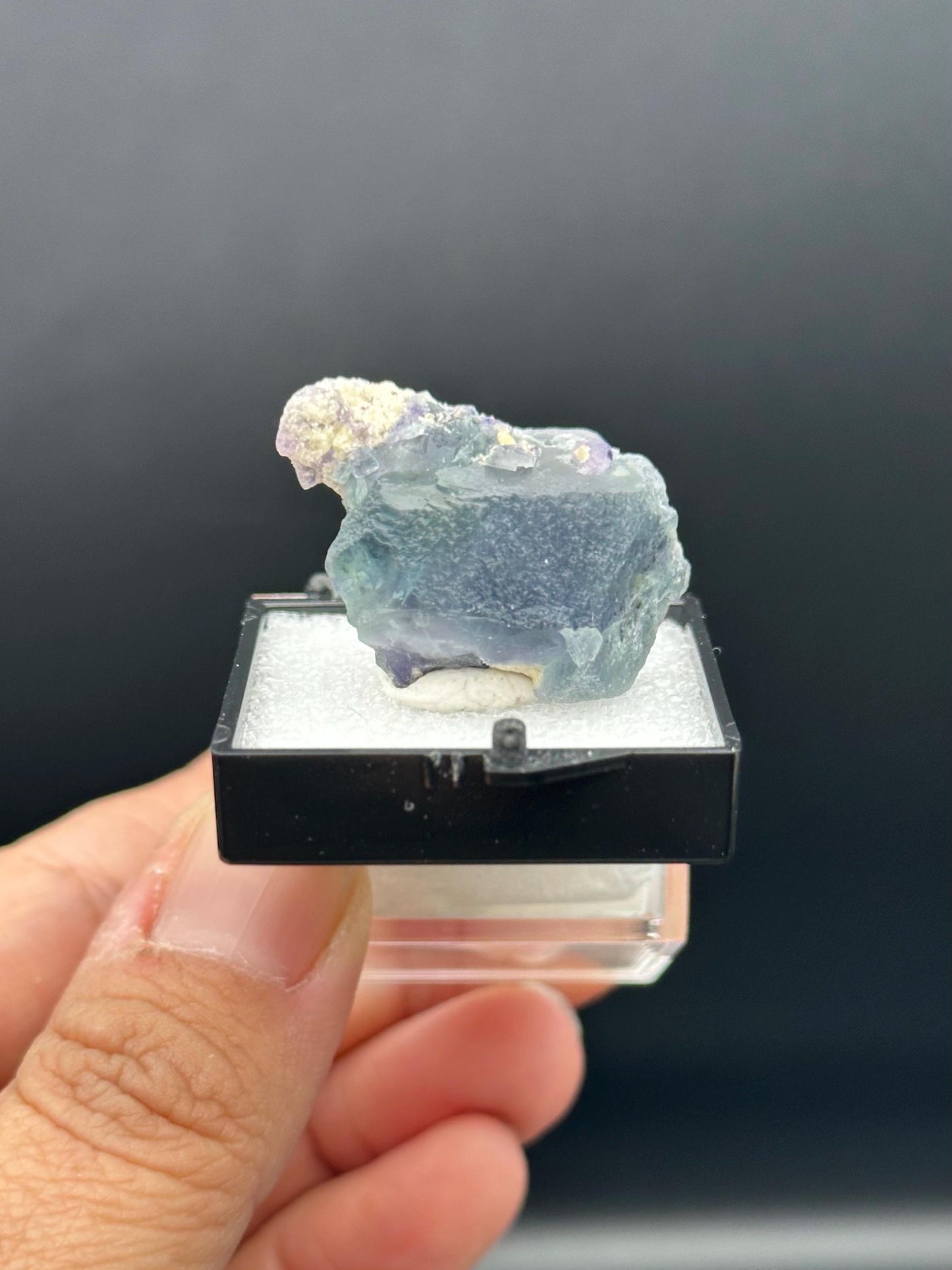 Fluorite from the Yindu Mine