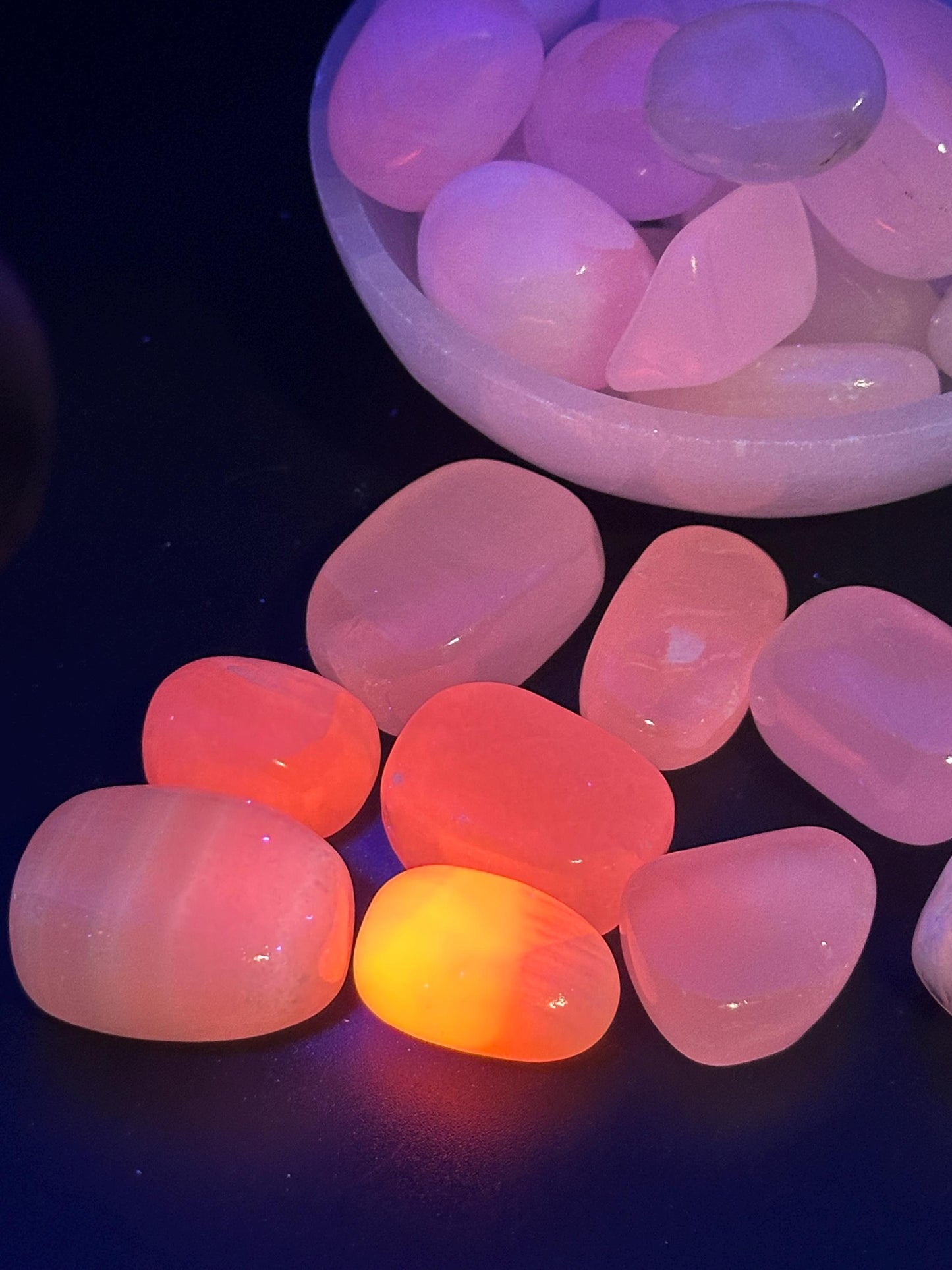 One (1) Mangano Calcite Tumble