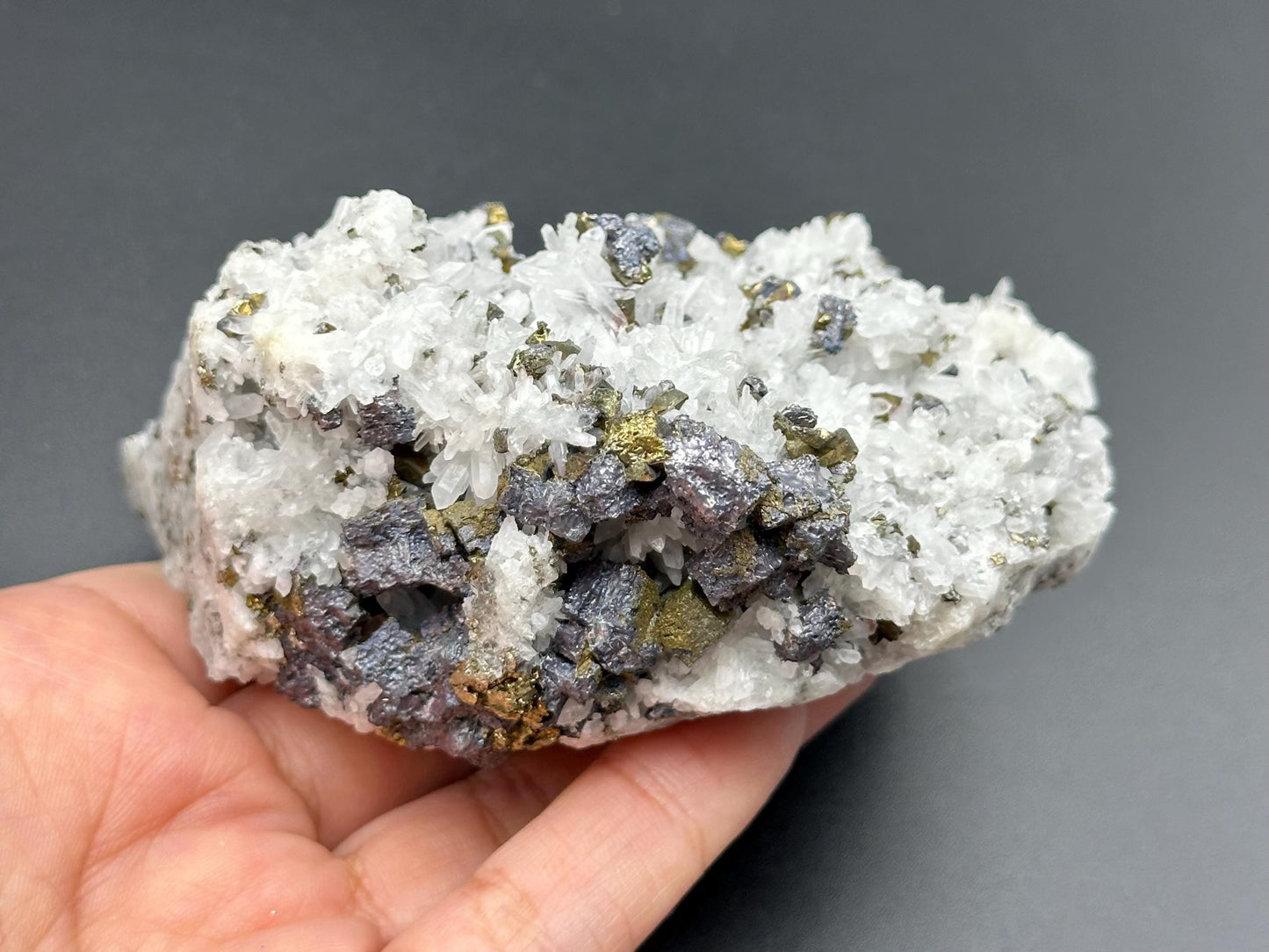 Chalcopyrite with Quartz