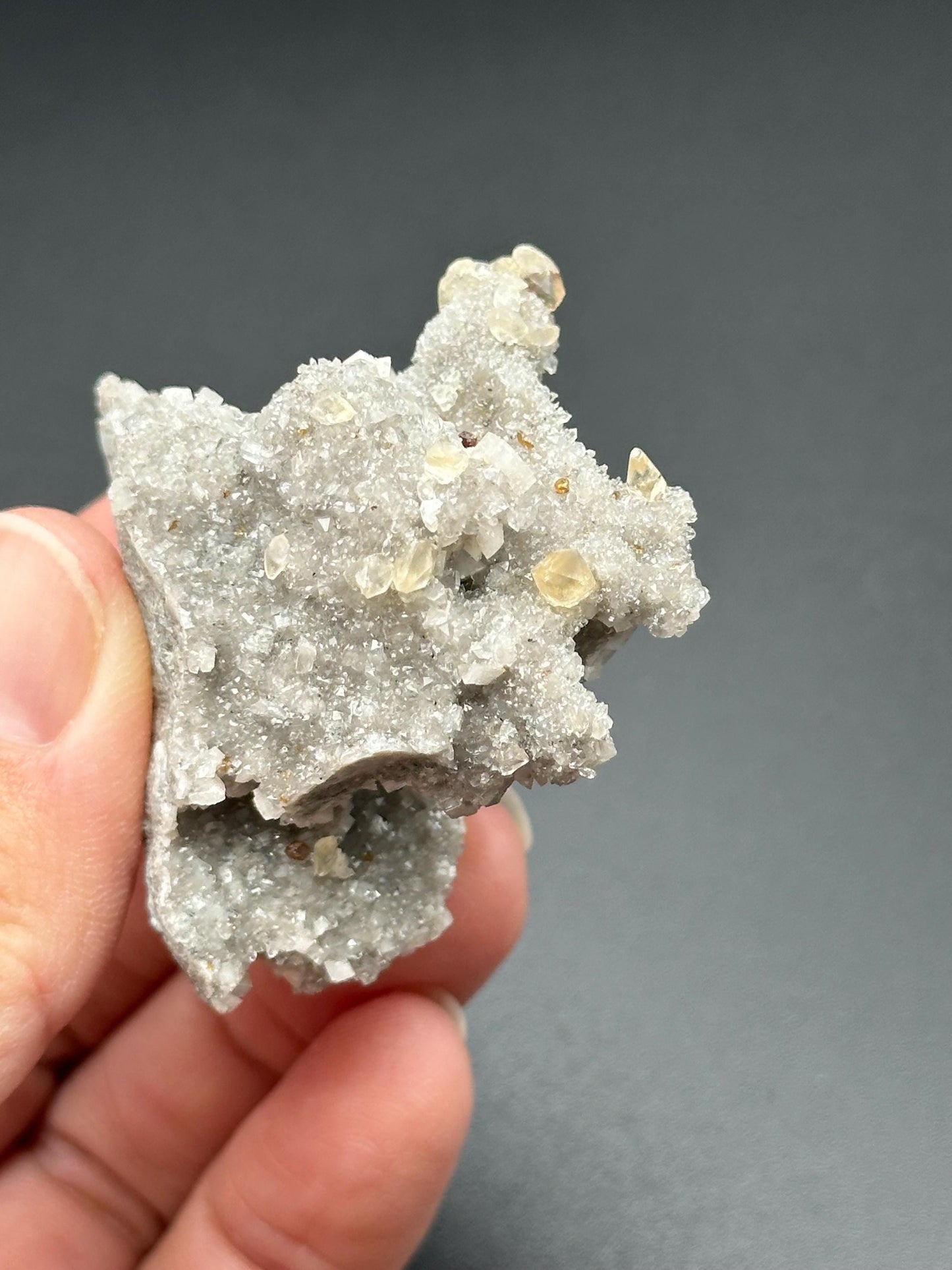 Dolomite, Quartz, and Calcite from the Elmwood Mine
