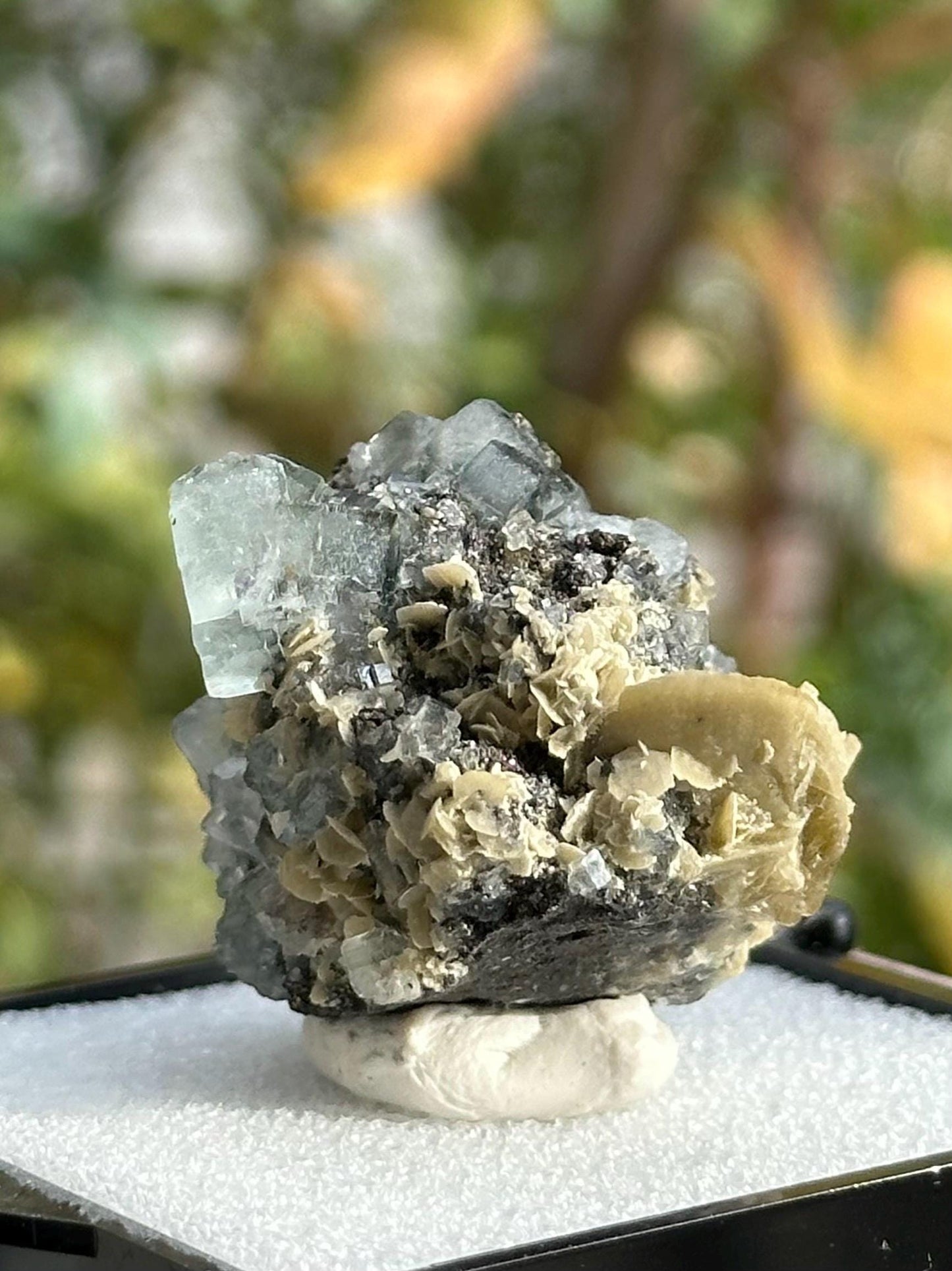 Yindu Fluorite with Calcite Specimen, in a perky box, from the Yindu Mine in Inner Mongolia, China - UV Reactive
