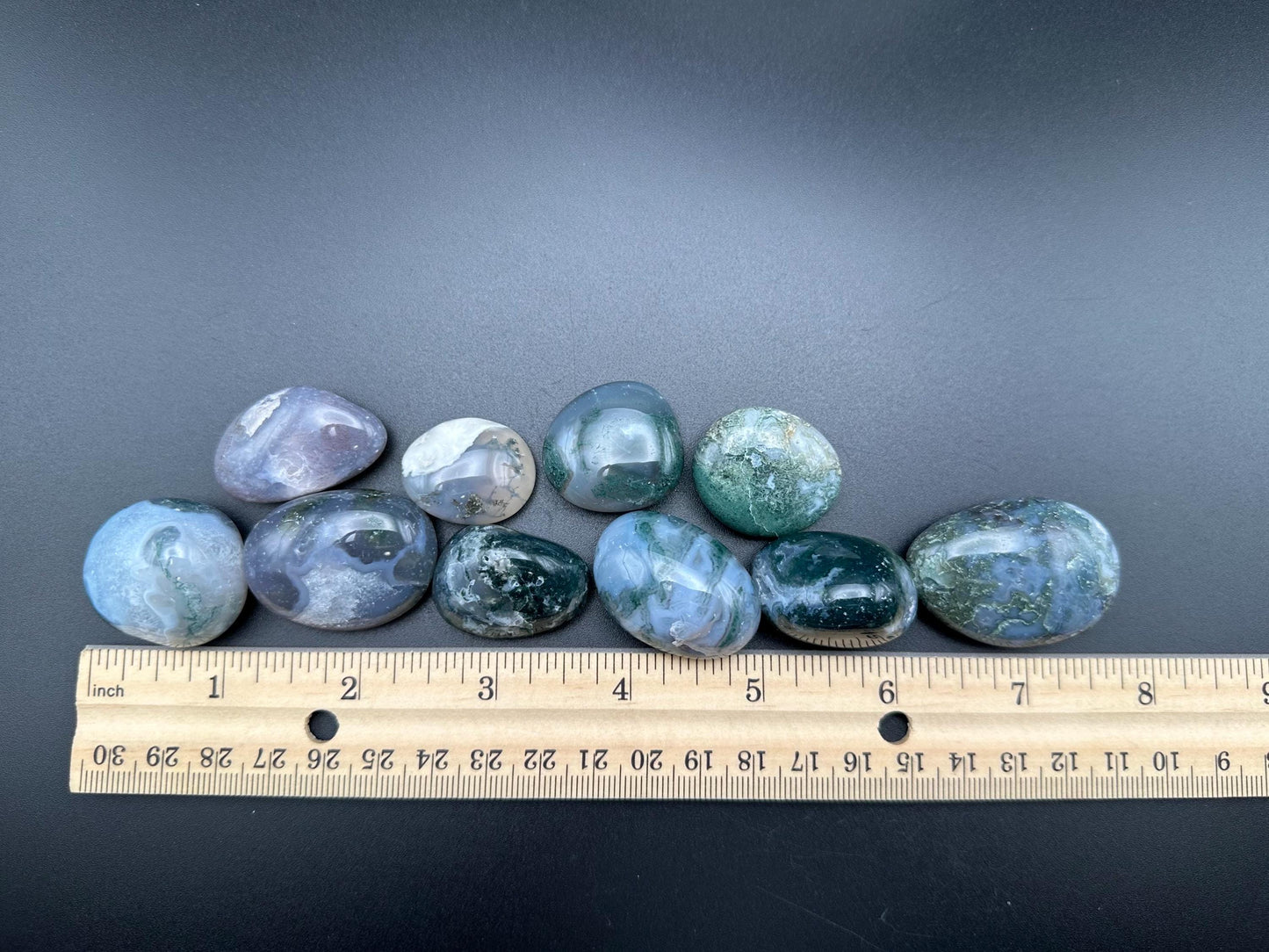 One (1) Moss Agate Tumble