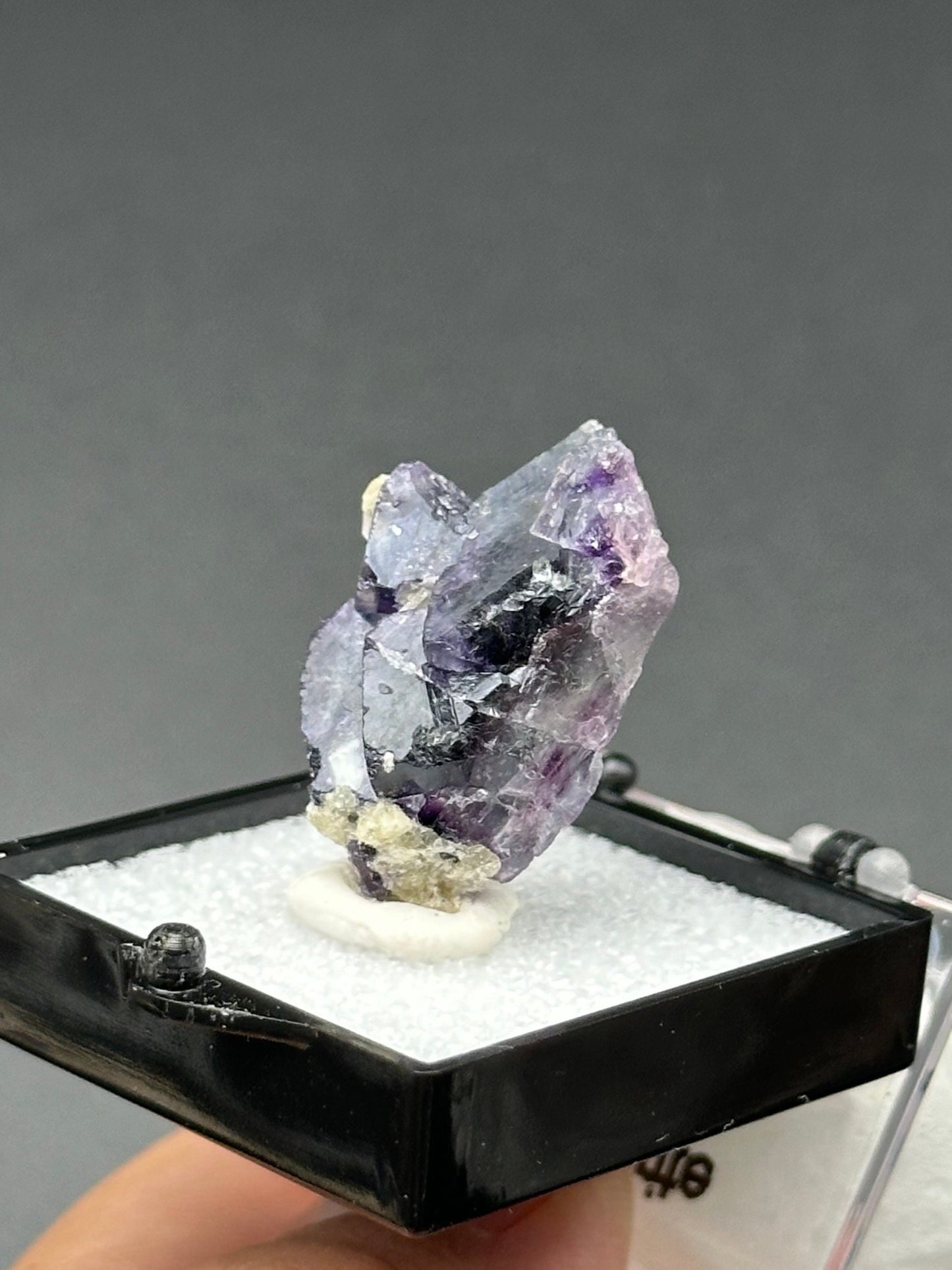 Fluorite Specimen in a perky box from the Yindu Mine, Inner Mongolia, China