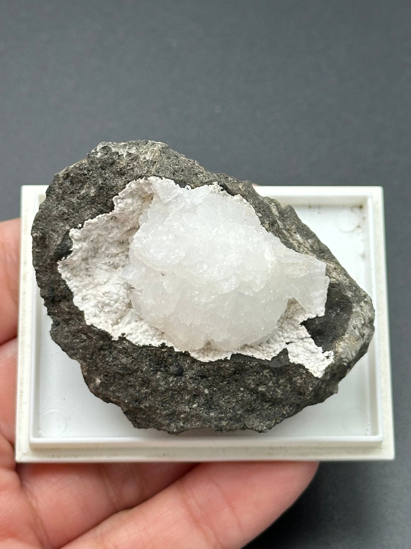 Heulandite/Stilbite Specimen