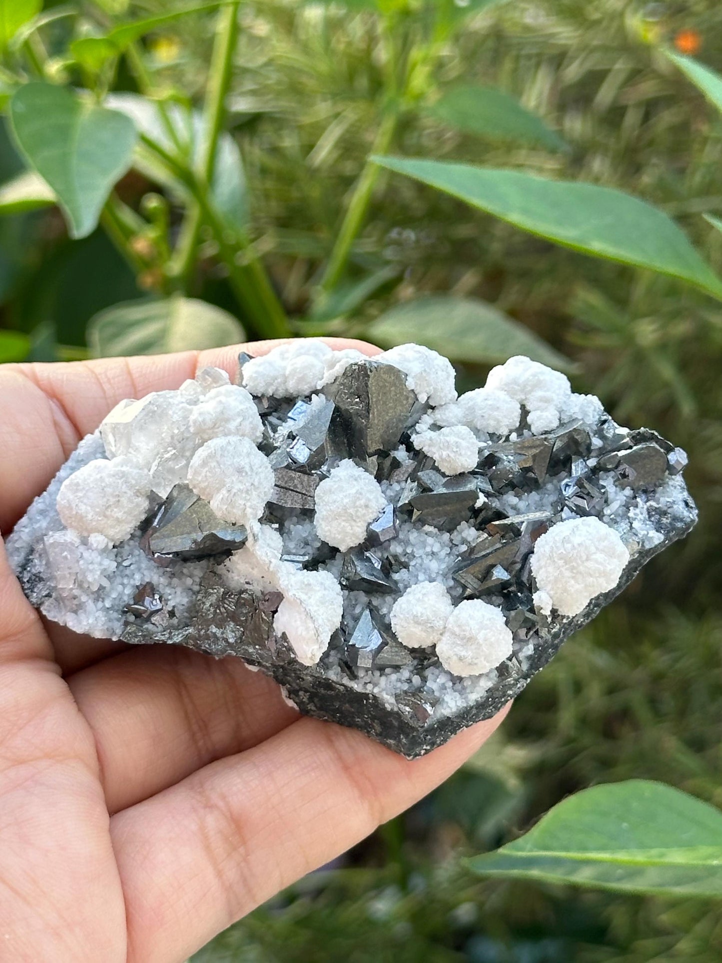 Fluorite, Galena, and Tetrahedrite from the Huanzala Mine in Peru