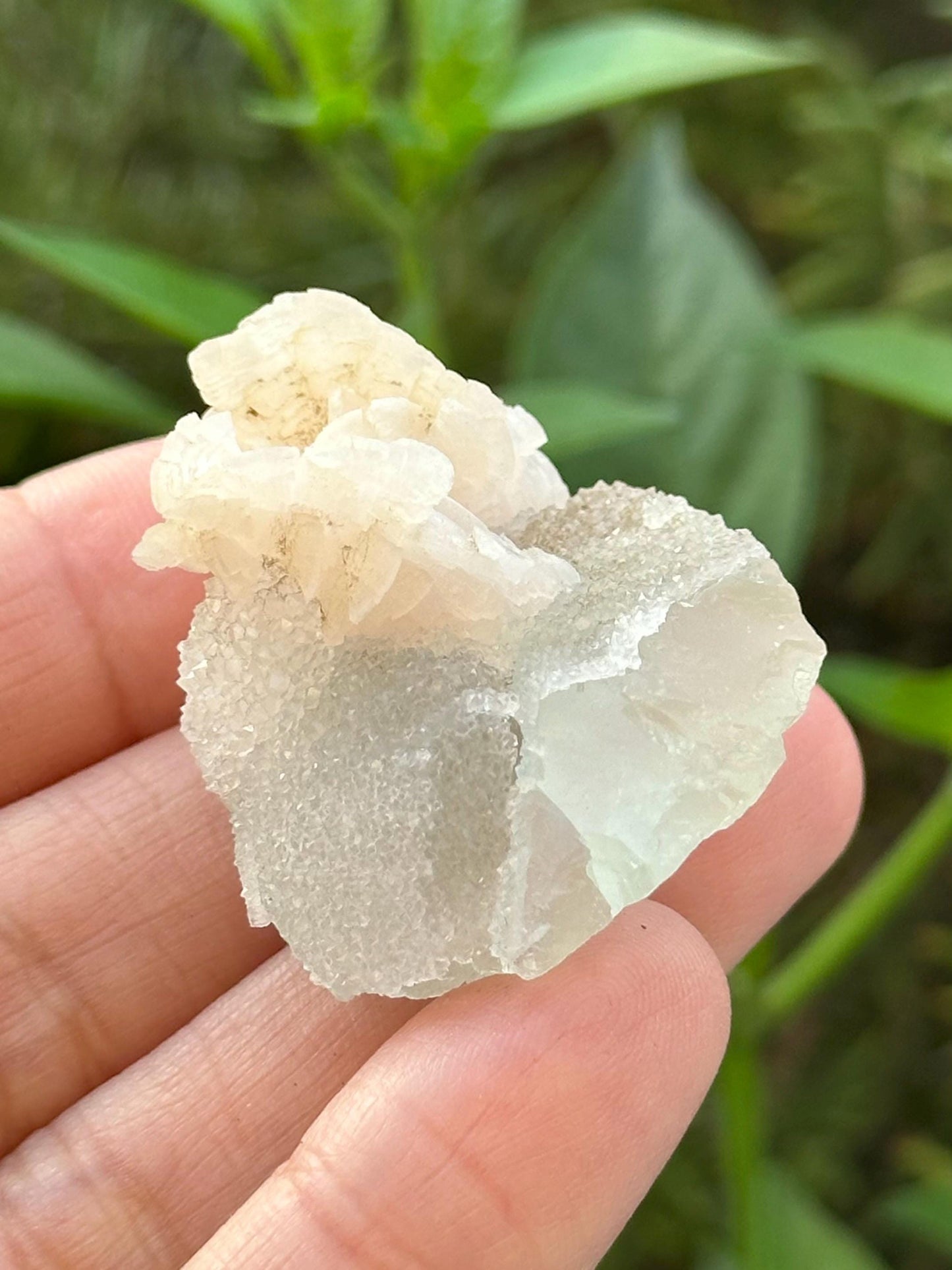 Fluorite with Dolomite from the Manaoshan Mine, Hunan, China