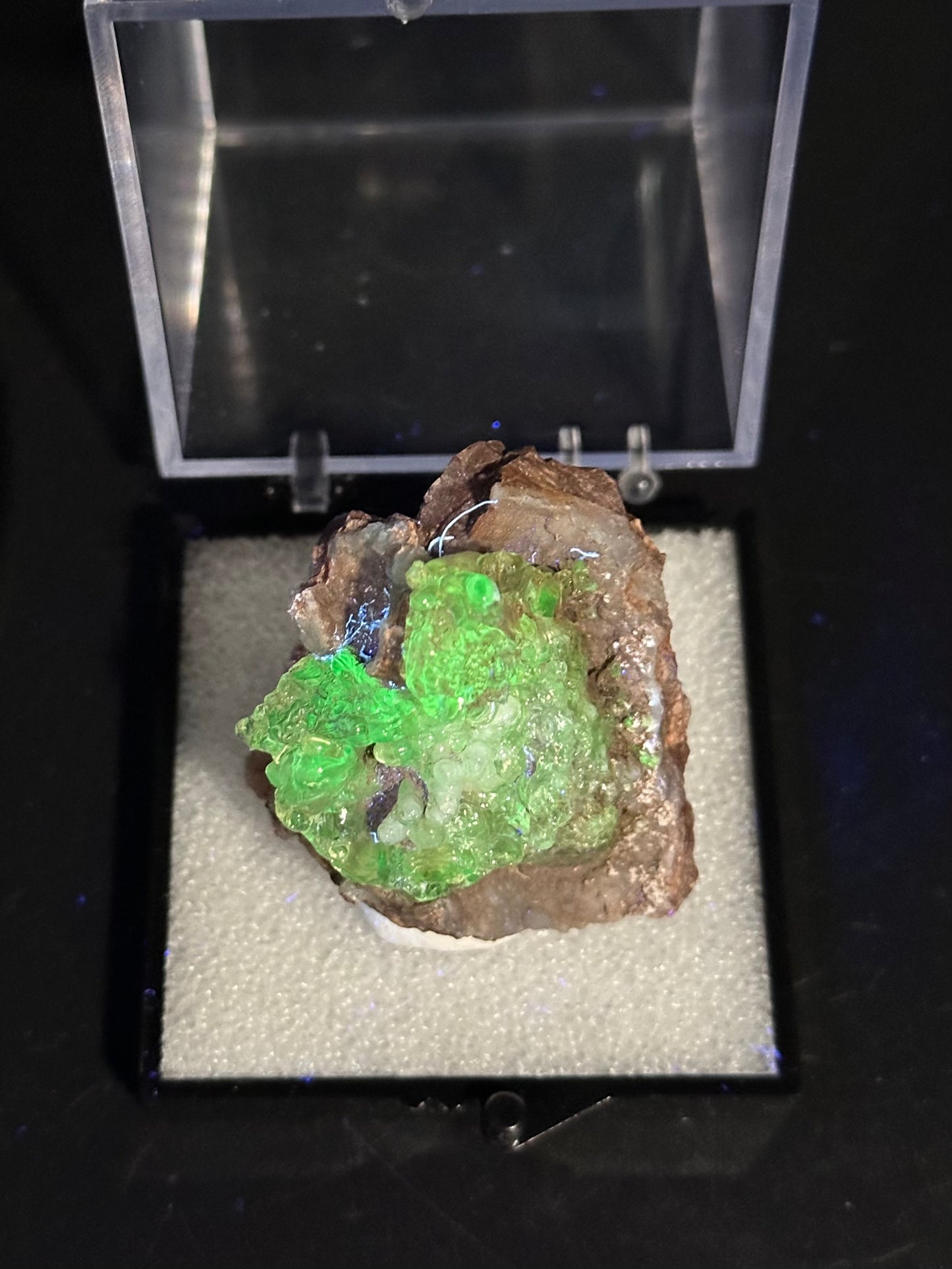 Hyalite Opal from Mexico