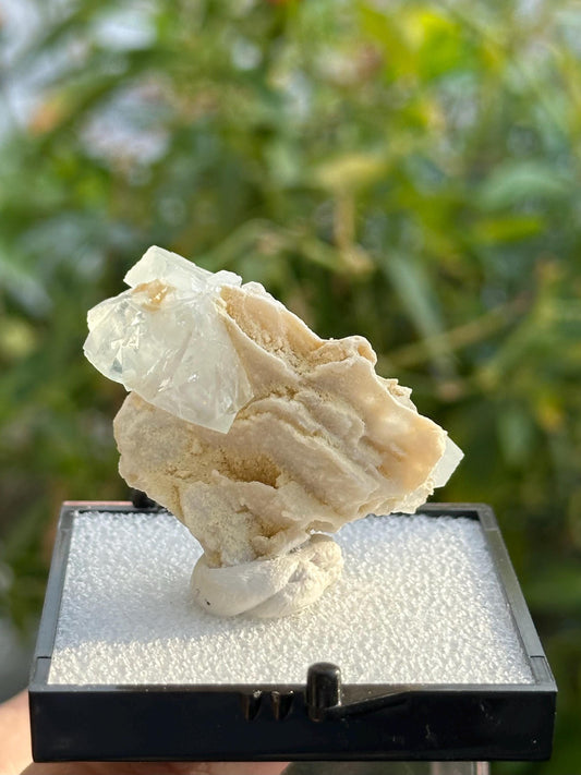 Fluorite with Calcite from the Huanggangliang Mine in Inner Mongolia, China