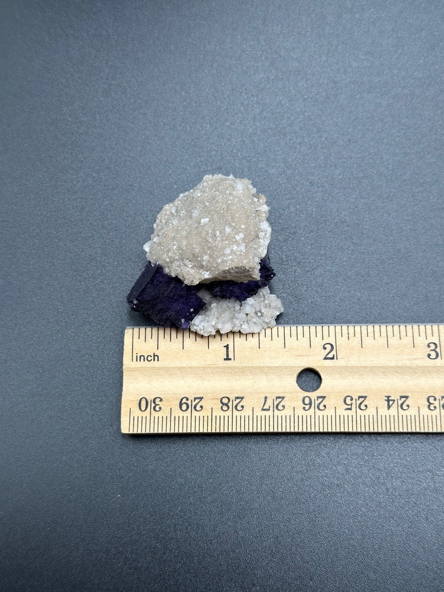 Fluorite with Dolomite and Quartz from the Elmwood Mine