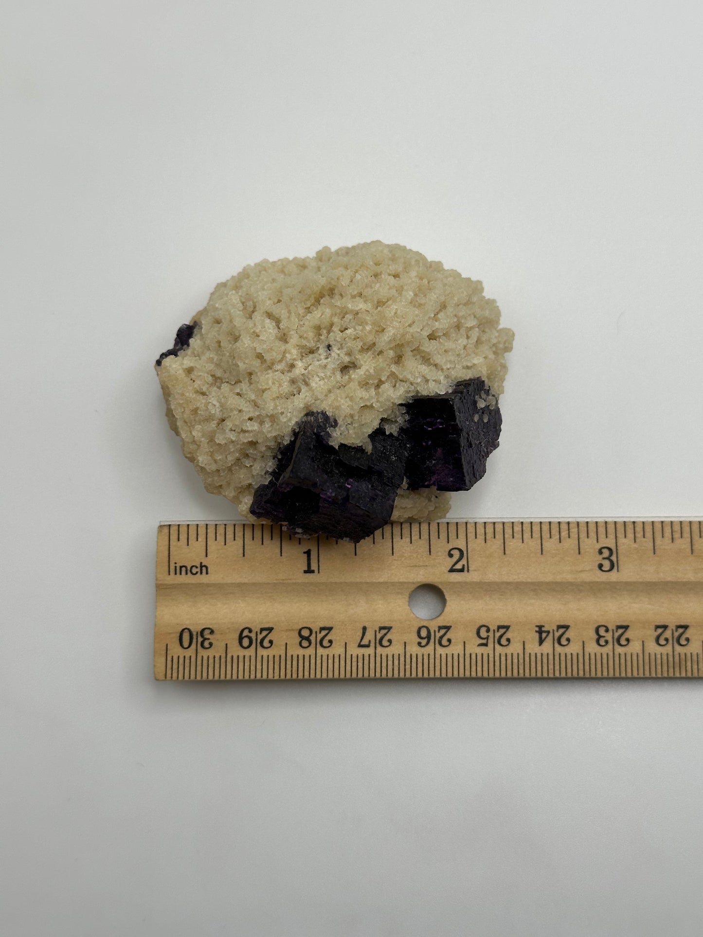 Fluorite and Dolomite from the Elmwood Mine