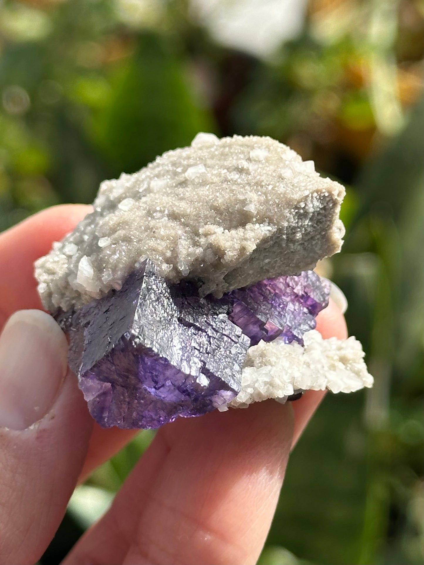 Fluorite with Dolomite and Quartz from the Elmwood Mine