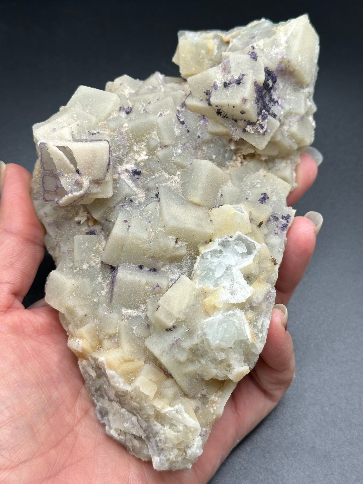 Fluorite Specimen from Quinlong Mine