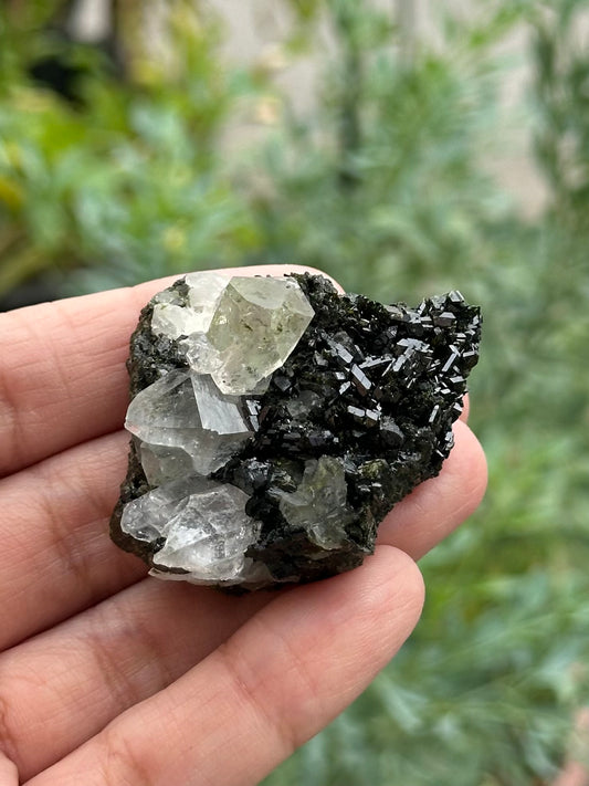 Epidote and Quartz from Hakkari Province, Turkey