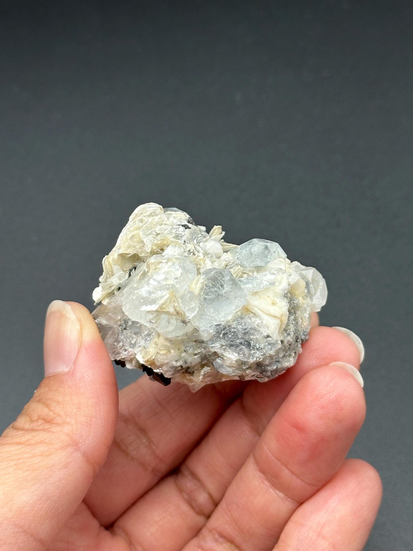Aquamarine with Albite and Pegmatite