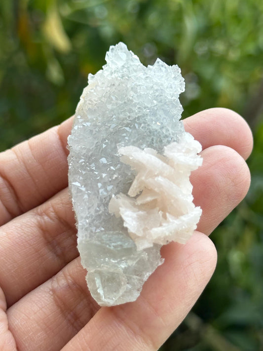 Manaoshan Fluorite with Quartz and Dolomite