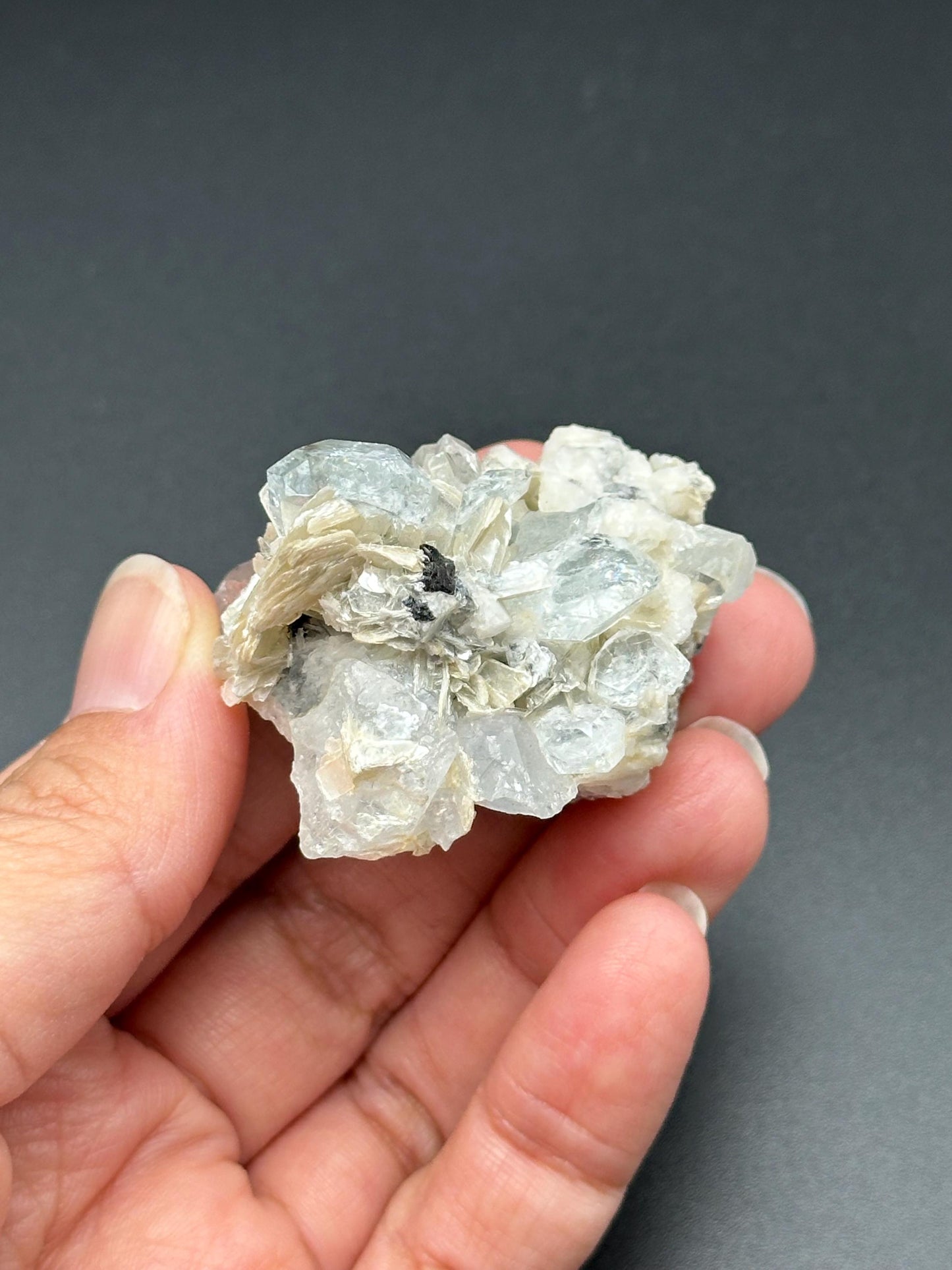 Aquamarine with Albite and Pegmatite